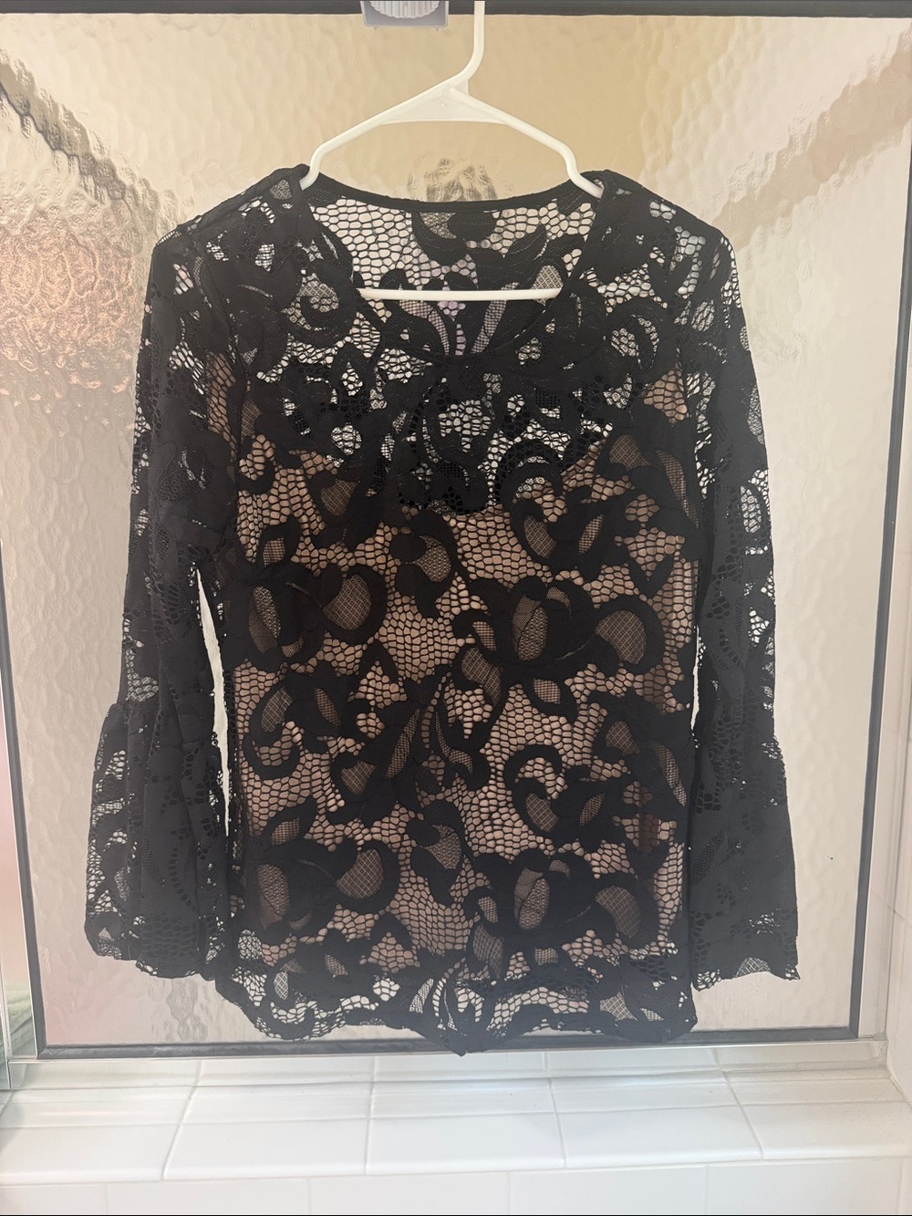 Black Lace Long-Sleeve Lace Women’s Top